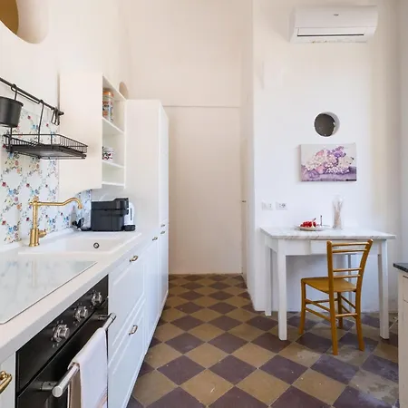 Dimora Lustrelle Con Parco Privato Ferienhaus