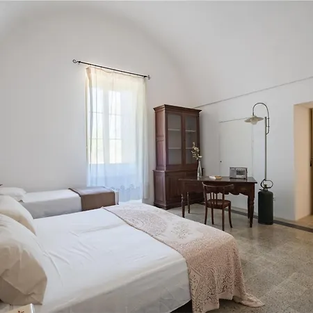 Dimora Lustrelle Con Parco Privato Holiday home Cutrofiano